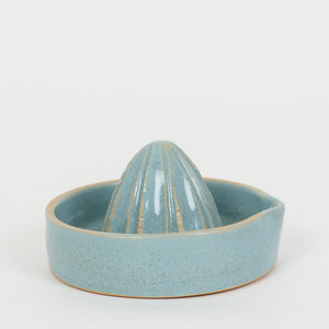 Zitruspresse Zitronenpresse Keramik blau A world of craft 
