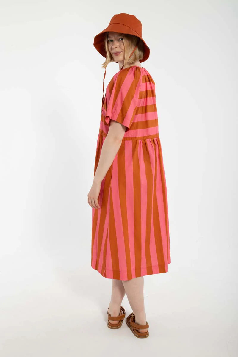 Kleid Streifen T-Shirt bauschige Ärmel Danefae Pink locker Baumwolle