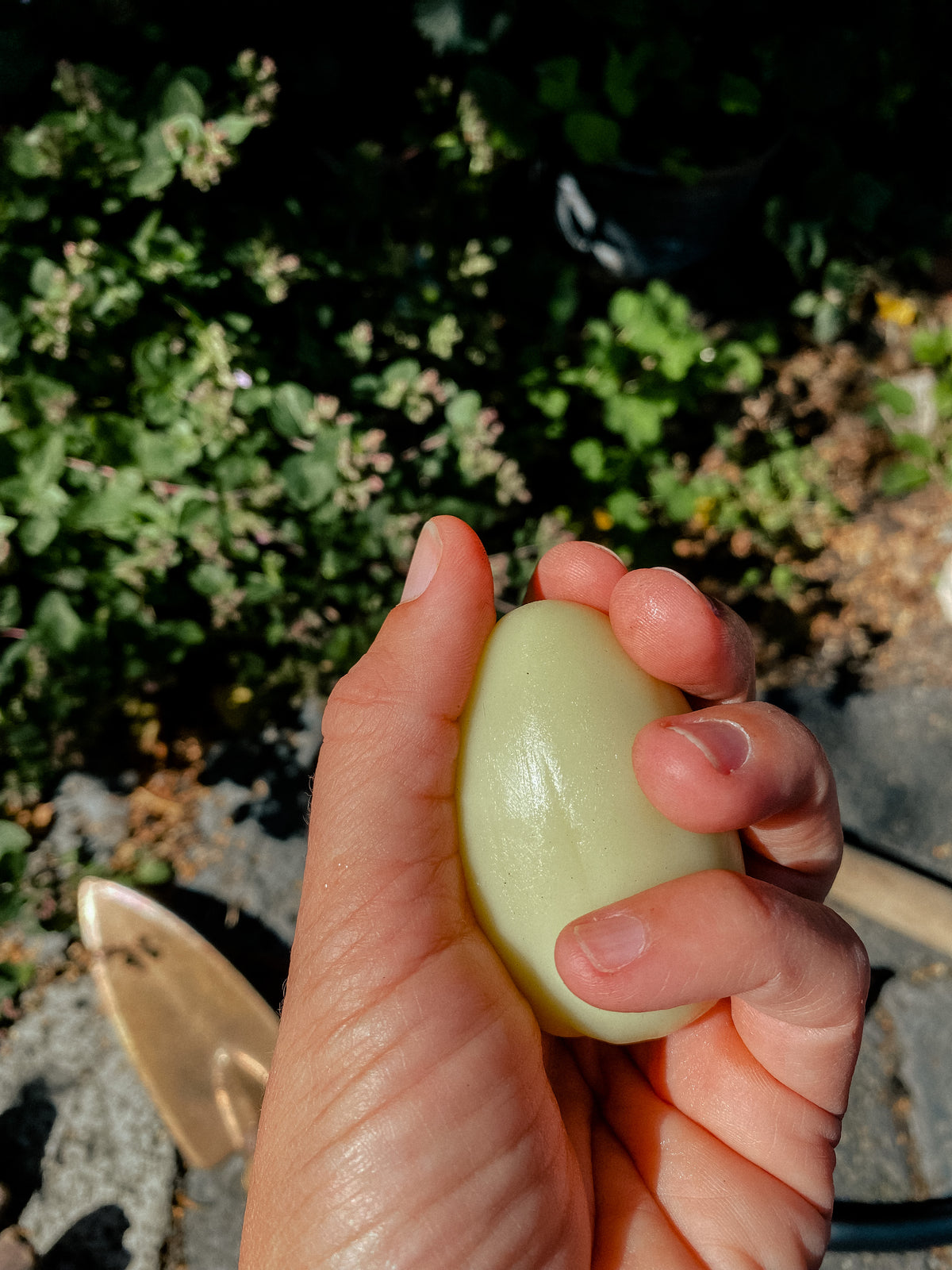 Handpflege Bienenwachs Handcreme Ei Ostern Geschenk made in Germany Gärtnerprodukt